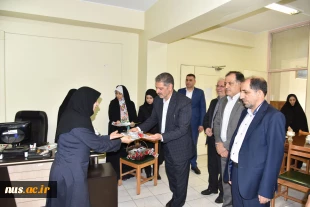 به مناسبت روز معلم و با حضور ریاست دانشگاه ملی مهارت صورت گرفت:

تجلیل از استادان برجسته دانشکده دختران ولیعصر (عج) 8