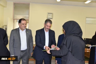 به مناسبت روز معلم و با حضور ریاست دانشگاه ملی مهارت صورت گرفت:

تجلیل از استادان برجسته دانشکده دختران ولیعصر (عج) 11