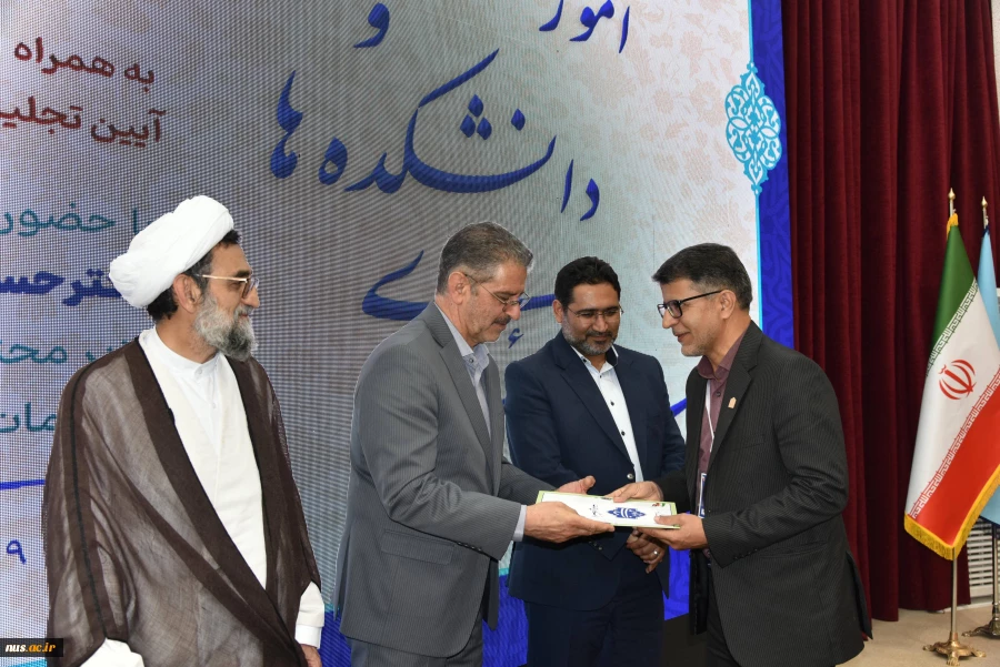 تجلیل از رؤسای استانی در برپایی هشتمین بازارچه دانشجویی دانشگاه ملی مهارت 13