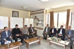 تجلیل از استادان برجسته دانشکده های پسران شهید شمسی‌پور و دختران ولیعصر(عج) به مناسبت هفته معلم 15