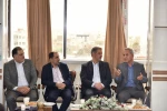 تجلیل از استادان برجسته دانشکده های پسران شهید شمسی‌پور و دختران ولیعصر(عج) به مناسبت هفته معلم 4