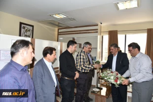 تجلیل از استادان برجسته دانشکده های پسران شهید شمسی‌پور و دختران ولیعصر(عج) به مناسبت هفته معلم 5