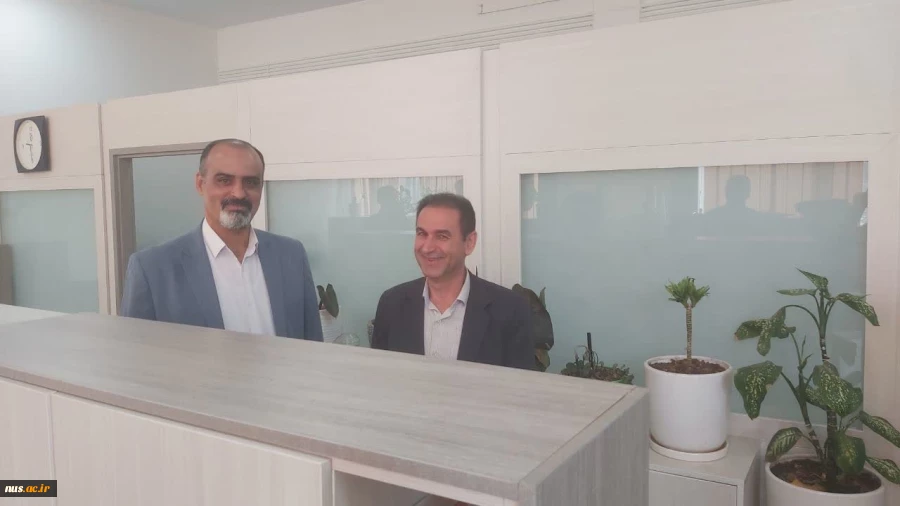 دیدار دکتر قادری از حوزه معاونت اداری، مالی و مدیریت منابع دانشگاه به مناسبت روز معلم 2