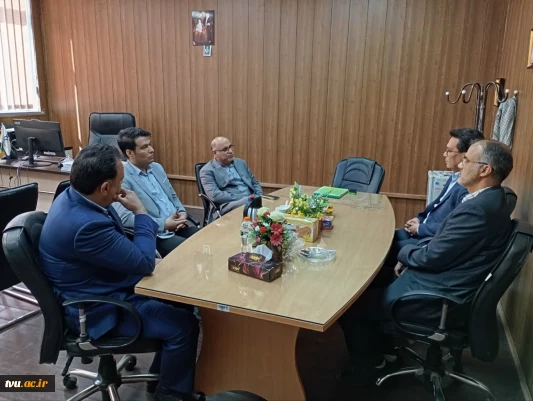 بررسی راهکارهای توسعه مهارت‌های نرم و صلاحیت حرفه‌ای در صنایع