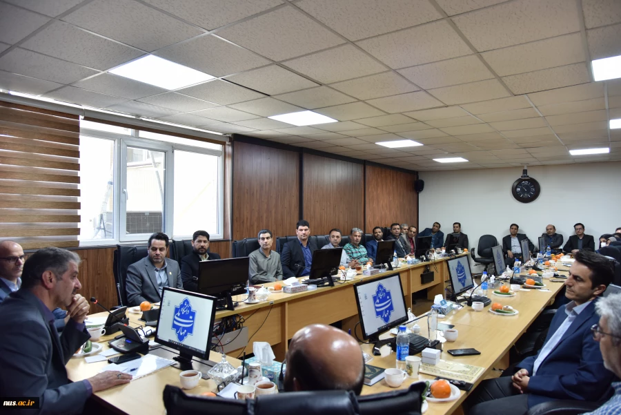حضور دکتر زمانی در نشست هم‌اندیشی فرماندهان حوزه و پایگاه‌های مقاومت بسیج کارمندان دانشگاه ملی مهارت 7