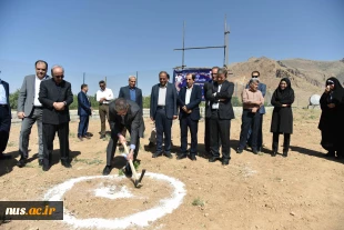 با حضور ریاست دانشگاه ملی مهارت، عضو هیئت امنای دانشگاه و خیرین استانی برگزار شد:

آیین کلنگ‌زنی مجموعه خوابگاهی _ رفاهی آموزشکده پسران گلپایگان 2
