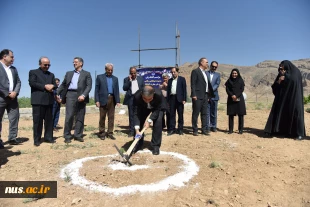 با حضور ریاست دانشگاه ملی مهارت، عضو هیئت امنای دانشگاه و خیرین استانی برگزار شد:

آیین کلنگ‌زنی مجموعه خوابگاهی _ رفاهی آموزشکده پسران گلپایگان 13