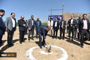 با حضور ریاست دانشگاه ملی مهارت، عضو هیئت امنای دانشگاه و خیرین استانی برگزار شد:

آیین کلنگ‌زنی مجموعه خوابگاهی _ رفاهی آموزشکده پسران گلپایگان 15