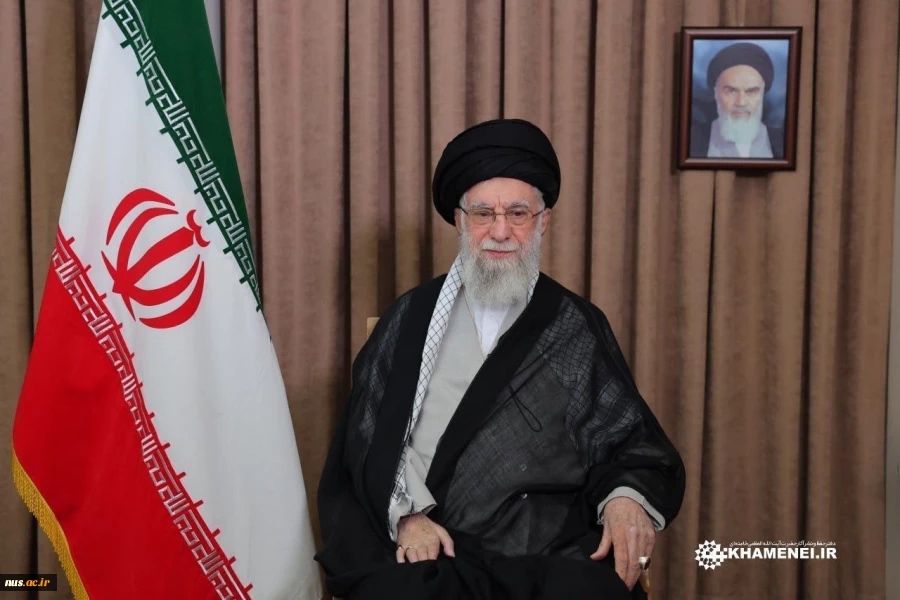 سومین پیام تصویری حضرت آیت‌الله خامنه‌ای رهبر معظم انقلاب اسلامی خطاب به ملت عزیز و بزرگ ایران تا دقایقی دیگر منتشر خواهد شد 2