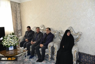 دیدار سخنگوی دولت و رئیس دانشگاه ملی مهارت با خانواده شهید زهرا چوبینی 5