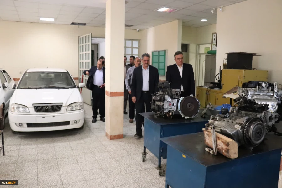 بازدید ریاست دانشگاه ملی مهارت از حوزه‌های امتحانات پایان ترم دانشجویان آموزشکده های واحد استانی همدان 8