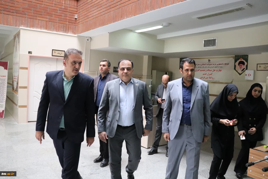 بازدید مدیرکل حوزه ریاست، روابط عمومی و هماهنگی امور مجلس و استان‌ها از  آموزشکده دختران اسدآباد  3