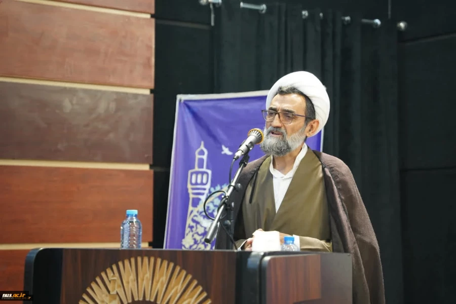 آیین افتتاحیه سی و دومین جشنواره قرآن و عترت دانشجویان دانشگاه ملی مهارت در مشهد مقدس 3