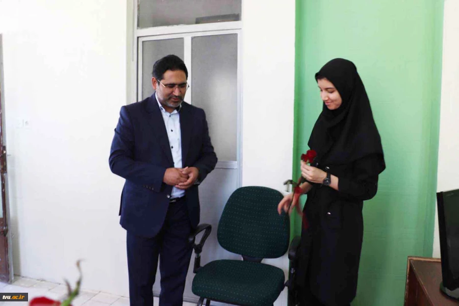 حضور ، دکتر مصطفی جعفری کرمانی‌پور، معاون فرهنگی و دانشجویی و نماینده هیأت رئیسه در مراسم آغاز سال تحصیلی 1405-1404   در دانشگاه ملی مهارت واحد استانی کرمان  4