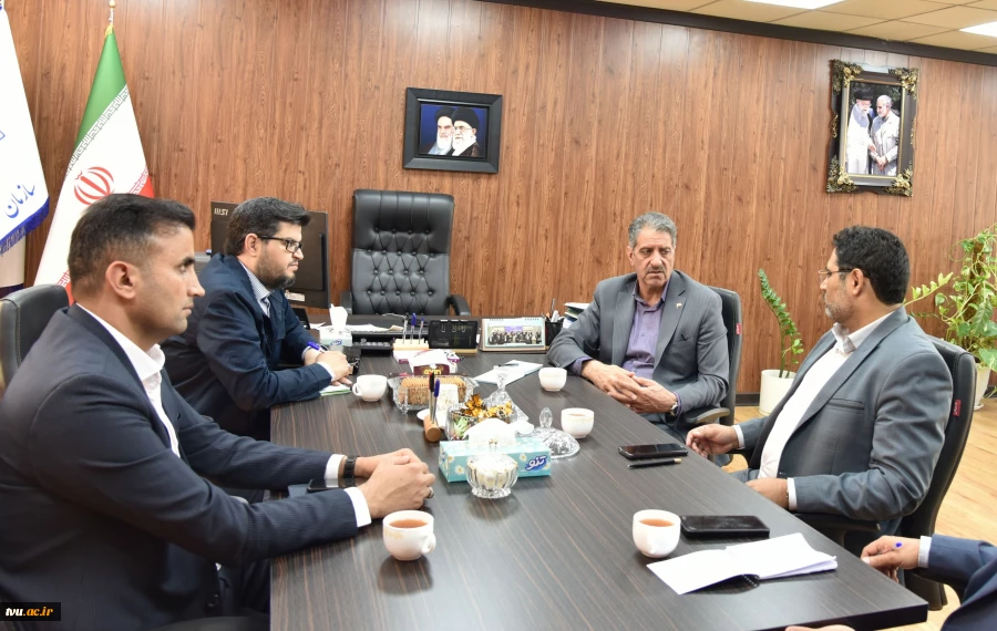 دیدار و گفت‌وگوی دکتر زمانی، رئیس دانشگاه ملی مهارت و دکتر فخر موسوی، مدیرکل حوزه ریاست، روابط عمومی و هماهنگی امور مجلس و استان‌ها با آقای دکتر یاسر سلیمانی، نماینده مردم شریف بافت و عضو کمیسیون امور داخلی کشور و شوراها در مجلس شورای اسلامی 2