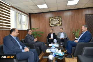 دیدار و گفت‌وگوی دکتر زمانی، رئیس دانشگاه ملی مهارت و دکتر فخر موسوی، مدیرکل حوزه ریاست، روابط عمومی و هماهنگی امور مجلس و استان‌ها با آقای کامران پولادی، نماینده مردم شریف شهرستان‌های چالوس و نوشهر و عضو کمیسیون امور داخلی کشور و شوراها مجلس شورای اسلامی