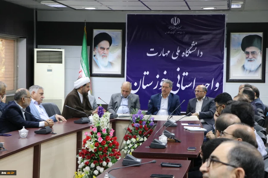با حضور رئیس دانشگاه ملی مهارت صورت گرفت؛

آیین تکریم رئیس پیشین و معارفه سرپرست جدید آموزشکده پسران شهیدچمران اهواز_واحداستانی خوزستان 3