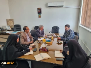 نشست همفکری مدیر کل فرهنگی و اجتماعی دانشگاه ملی مهارت با نویسنده کتاب «مصطفی؛ خواستنی‌ترین پیام‌آور برخاستن» به مناسبت ۱۵۰۰ امین سال ولادت پیامبر عظیم الشان اسلام (ص) 2