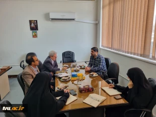 نشست همفکری مدیر کل فرهنگی و اجتماعی دانشگاه ملی مهارت با نویسنده کتاب «مصطفی؛ خواستنی‌ترین پیام‌آور برخاستن» به مناسبت ۱۵۰۰ امین سال ولادت پیامبر عظیم الشان اسلام (ص) 2
