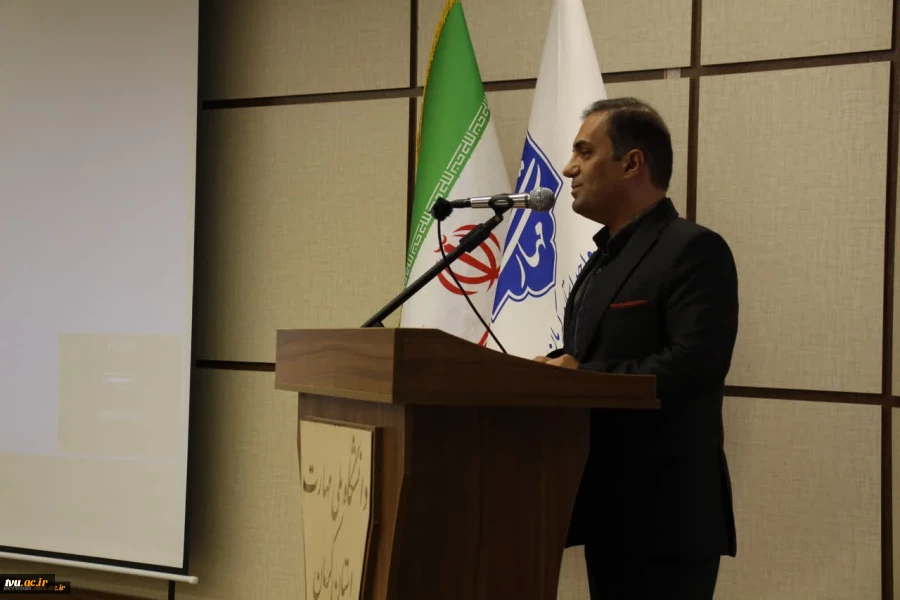 معاون فرهنگی و دانشجویی دانشگاه ملی مهارت در آئین افتتاحیه و رونمایی از پوستر پنجمین جشنواره ملی فرهنگی هنری «ذوالفقار»: امروز آرمان‌های شهید سلیمانی در قلب اروپا و آمریکا شنیده می‌شود 2
معاون فرهنگی و دانشجویی دانشگاه ملی مهارت در آئین افتتاحیه و رونمای