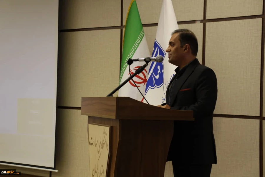 معاون فرهنگی و دانشجویی دانشگاه ملی مهارت در آئین افتتاحیه و رونمایی از پوستر پنجمین جشنواره ملی فرهنگی هنری «ذوالفقار»: امروز آرمان‌های شهید سلیمانی در قلب اروپا و آمریکا شنیده می‌شود 2
معاون فرهنگی و دانشجویی دانشگاه ملی مهارت در آئین افتتاحیه و رونمای