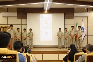 معاون فرهنگی و دانشجویی دانشگاه ملی مهارت در آئین افتتاحیه و رونمایی از پوستر پنجمین جشنواره ملی فرهنگی هنری «ذوالفقار»: امروز آرمان‌های شهید سلیمانی در قلب اروپا و آمریکا شنیده می‌شود 2
معاون فرهنگی و دانشجویی دانشگاه ملی مهارت در آئین افتتاحیه و رونمای