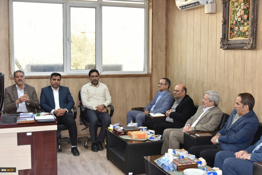 نشست صمیمی رئیس دانشگاه ملی مهارت با همکاران فرهنگی و دانشجویی؛
 روایت تلاش، همدلی و مسیر رو به رشد 5