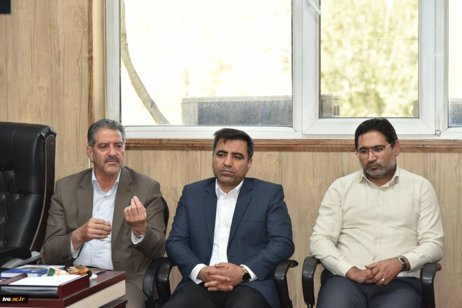 نشست صمیمی رئیس دانشگاه ملی مهارت با همکاران فرهنگی و دانشجویی؛
 روایت تلاش، همدلی و مسیر رو به رشد 2