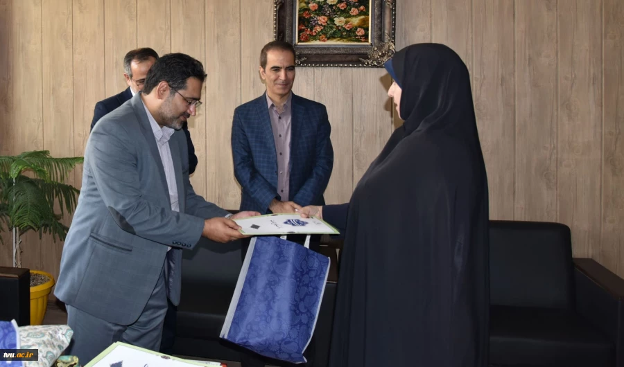 تقدیر از تیم والیبال بانوان کارکنان دانشگاه ملی مهارت در نخستین حضور در المپیاد ورزشی وزارت علوم، تحقیقات و فناوری 8