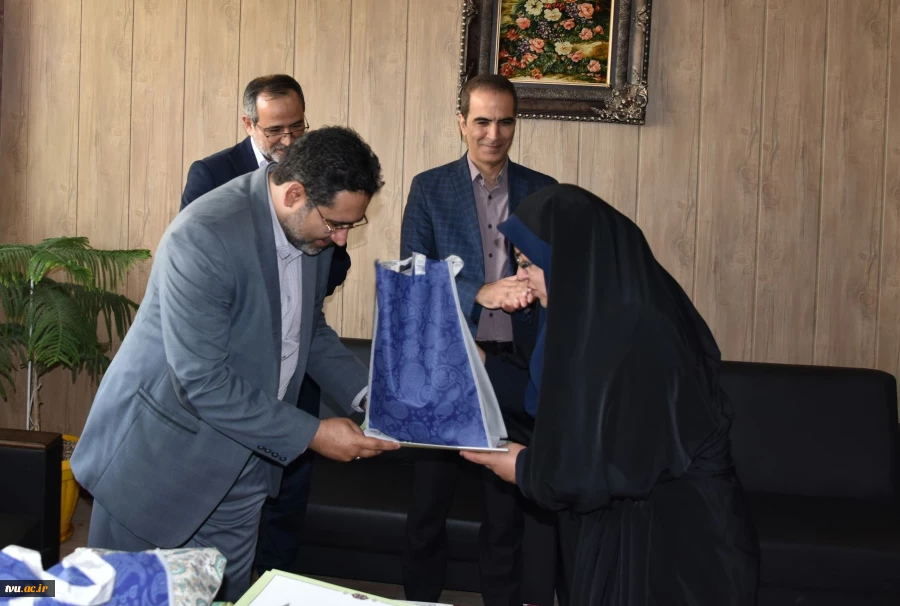 تقدیر از تیم والیبال بانوان کارکنان دانشگاه ملی مهارت در نخستین حضور در المپیاد ورزشی وزارت علوم، تحقیقات و فناوری 9