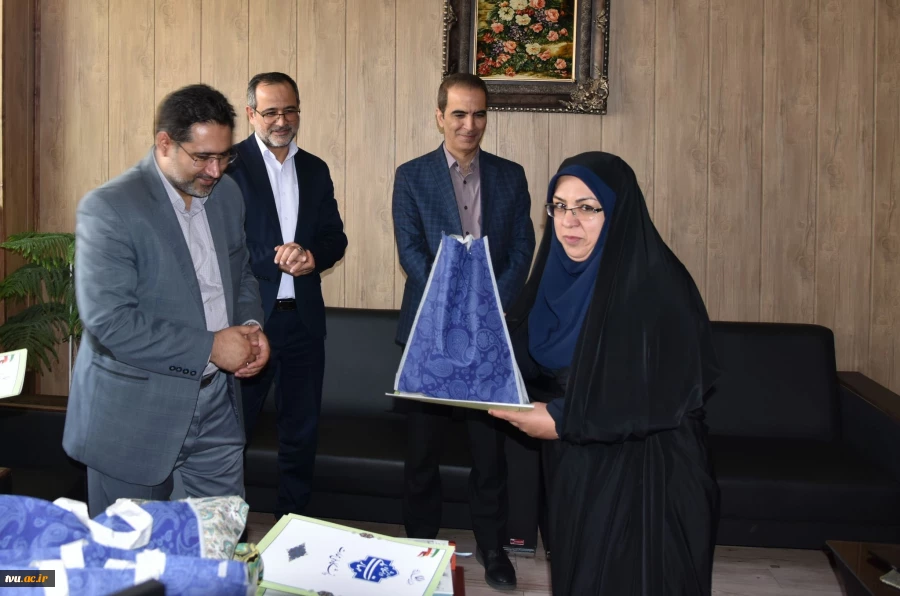 تقدیر از تیم والیبال بانوان کارکنان دانشگاه ملی مهارت در نخستین حضور در المپیاد ورزشی وزارت علوم، تحقیقات و فناوری 10