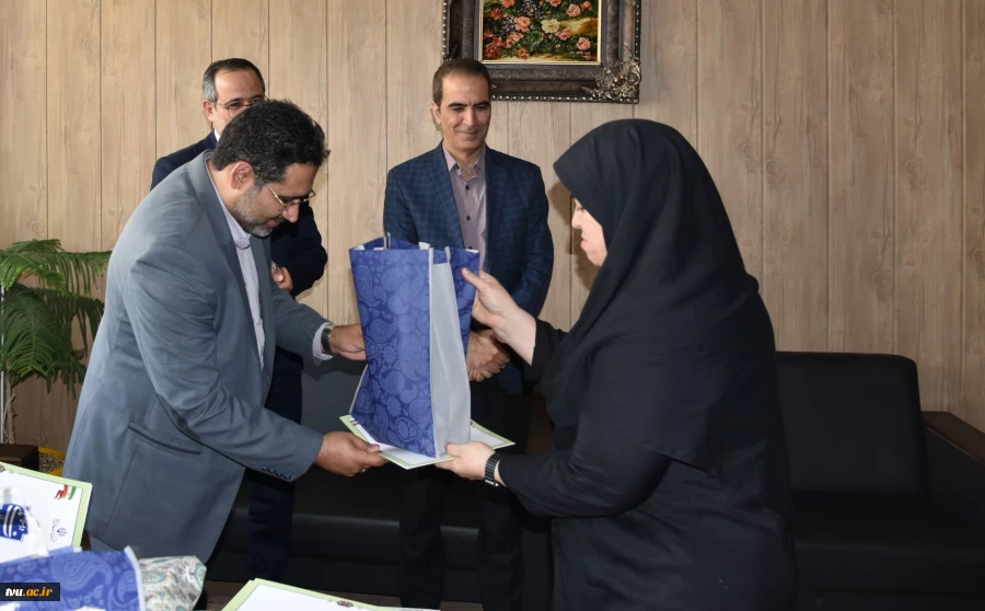 تقدیر از تیم والیبال بانوان کارکنان دانشگاه ملی مهارت در نخستین حضور در المپیاد ورزشی وزارت علوم، تحقیقات و فناوری 11