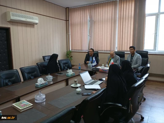 برگزاری نشست بررسی عملکرد و تسریع در تحقق اهداف آموزش‌های آزاد، مجازی و صلاحیت حرفه‌ای در دانشگاه ملی مهارت استان یزد