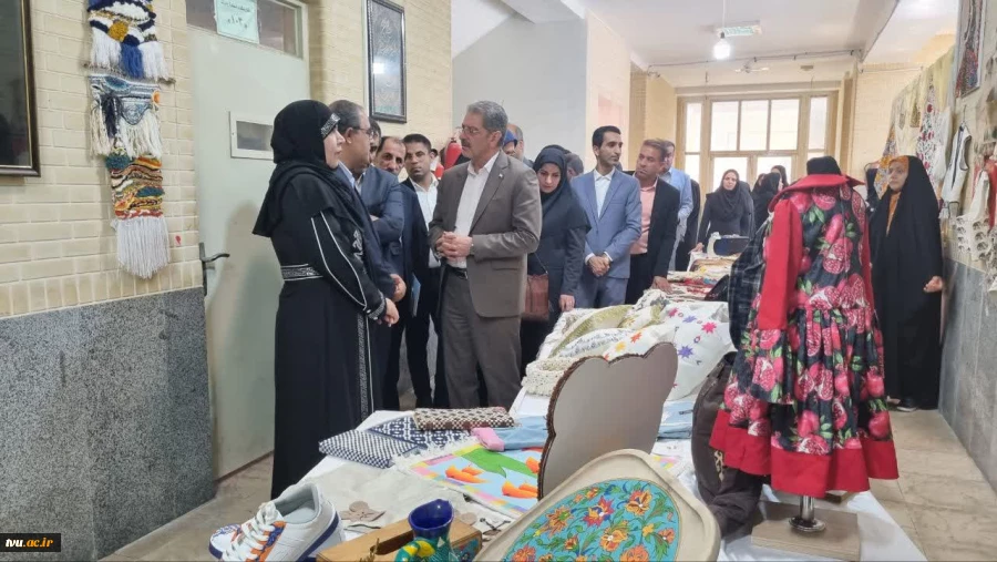 با حضور رئیس دانشگاه ملی مهارت برگزار شد: 
آیین کلنگ‌زنی پروژه‌های عمرانی آموزشکده‌های پسران و دختران بوشهر  2