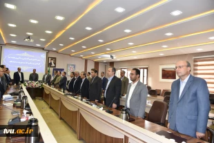 رئیس دانشگاه ملی مهارت در جمع رؤسای دانشکده‌ها و آموزشکده‌های سراسر کشور:
حیات دانشگاه و ارکان آن در گرو ضوابط، مقررات و قوانین است/ هیئت امنا مجلس قانون‌گذاری دانشگاه است/ سیاست دانشگاه تربیت نیروی توانمند اشتعال‌پذیر است 6