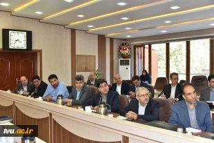 رئیس دانشگاه ملی مهارت در جمع رؤسای دانشکده‌ها و آموزشکده‌های سراسر کشور:
حیات دانشگاه و ارکان آن در گرو ضوابط، مقررات و قوانین است/ هیئت امنا مجلس قانون‌گذاری دانشگاه است/ سیاست دانشگاه تربیت نیروی توانمند اشتعال‌پذیر است 11