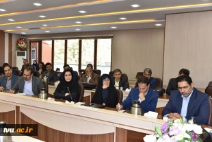 رئیس دانشگاه ملی مهارت در جمع رؤسای دانشکده‌ها و آموزشکده‌های سراسر کشور: 

حیات دانشگاه و ارکان آن در گرو ضوابط، مقررات و قوانین است/ هیئت امنا مجلس قانون‌گذاری دانشگاه است/ سیاست دانشگاه تربیت نیروی توانمند اشتعال‌پذیر است 4