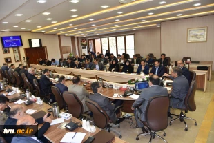 رئیس دانشگاه ملی مهارت در جمع رؤسای دانشکده‌ها و آموزشکده‌های سراسر کشور: 

حیات دانشگاه و ارکان آن در گرو ضوابط، مقررات و قوانین است/ هیئت امنا مجلس قانون‌گذاری دانشگاه است/ سیاست دانشگاه تربیت نیروی توانمند اشتعال‌پذیر است 8