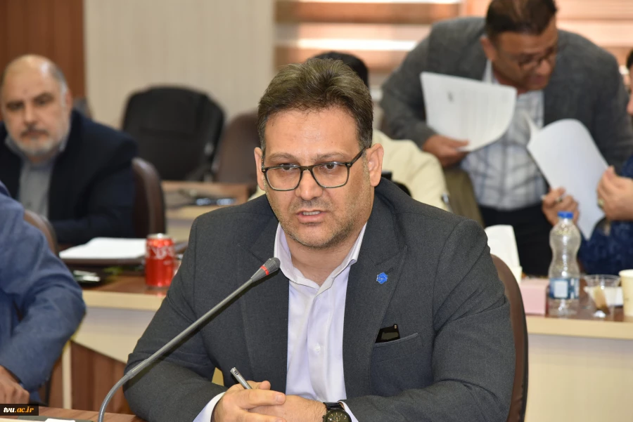 برگزاری دوره آموزشی یک‌روزه «آشنایی با آیین‌نامه‌ها، قوانین و مقررات مدیریت دانشگاه» ویژه رؤسای دانشکده‌ها و آموزشکده‌های دانشگاه ملی مهارت 4