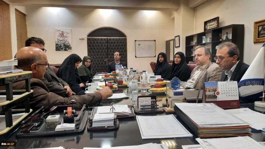 برگزاری نشست بررسی عملکرد و تسریع در تحقق اهداف آموزش‌های آزاد، مجازی و صلاحیت حرفه‌ای  دانشگاه ملی مهارت استان قم 2