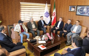 معاون اداری، مالی و مدیریت منابع دانشگاه ملی مهارت با آقای ریسمانی سرمایه گذار داخلی، مدیر عامل شرکت دیانا تجارت ریسمان در واحد استانی آذربایجان غربی 2