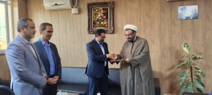 در روز ملی پارالمپیک صورت پذیرفت ؛
تجلیل از روحانی جانباز دانشگاه ملی مهارت 2