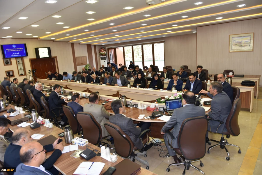 برگزاری دوره آموزشی یک‌روزه «آشنایی با آیین‌نامه‌ها، قوانین و مقررات مدیریت دانشگاه» ویژه رؤسای دانشکده‌ها و آموزشکده‌های دانشگاه ملی مهارت 4