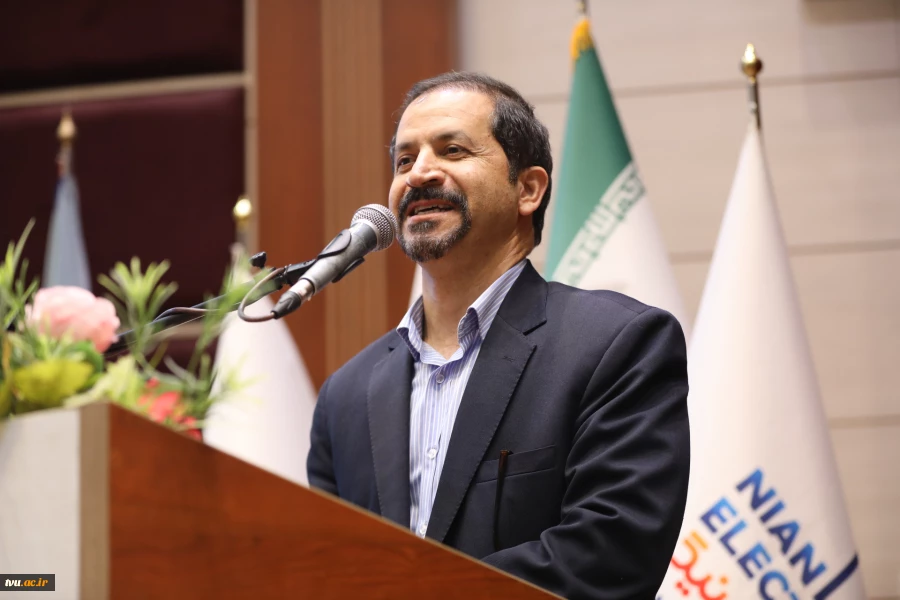 معاون پژوهشی وزارت علوم میزبان دانشگاه ملی مهارت در سومین همایش ملی مهارت‌افزایی: 

از مدرک‌گرایی عبور کرده‌ایم/ لازمه توسعه آموزش‌های مهارتی هم‌افزایی ملی است/ تدوین نظام طبقاتی مشاغل در ایران یک ضرورت است 2