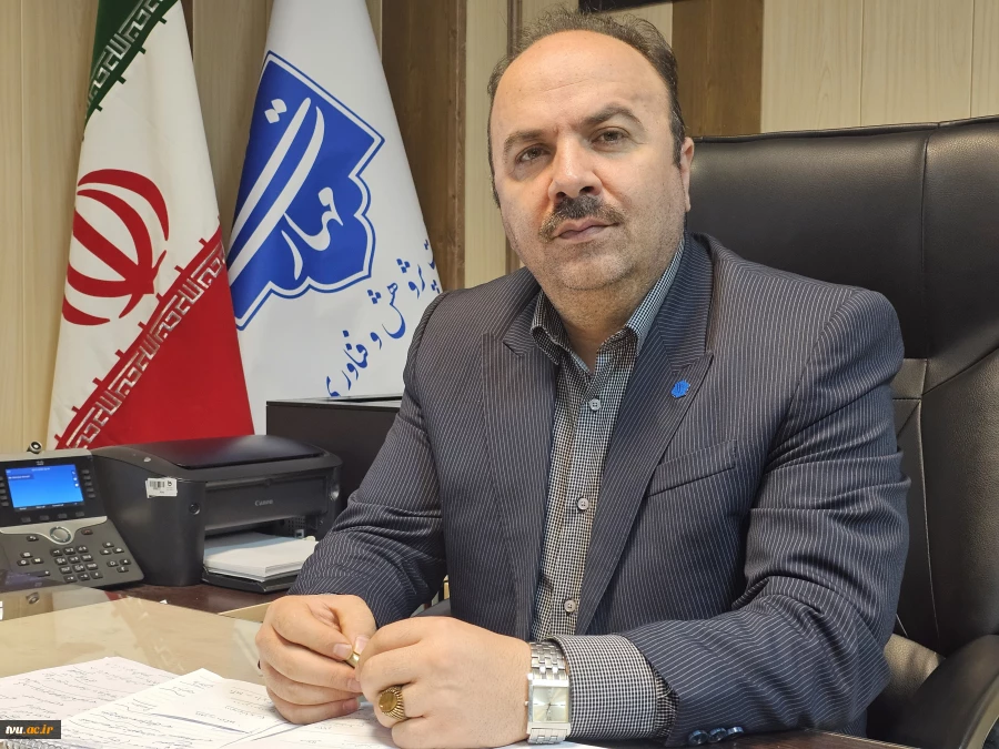 دکتر مهرداد احمدی در سومین همایش ملی مهارت افزایی

برگزاری این رویداد را نهادینه‌سازی مهارت‌افزایی در نظام آموزش عالی کشور ترسیم کرد 2