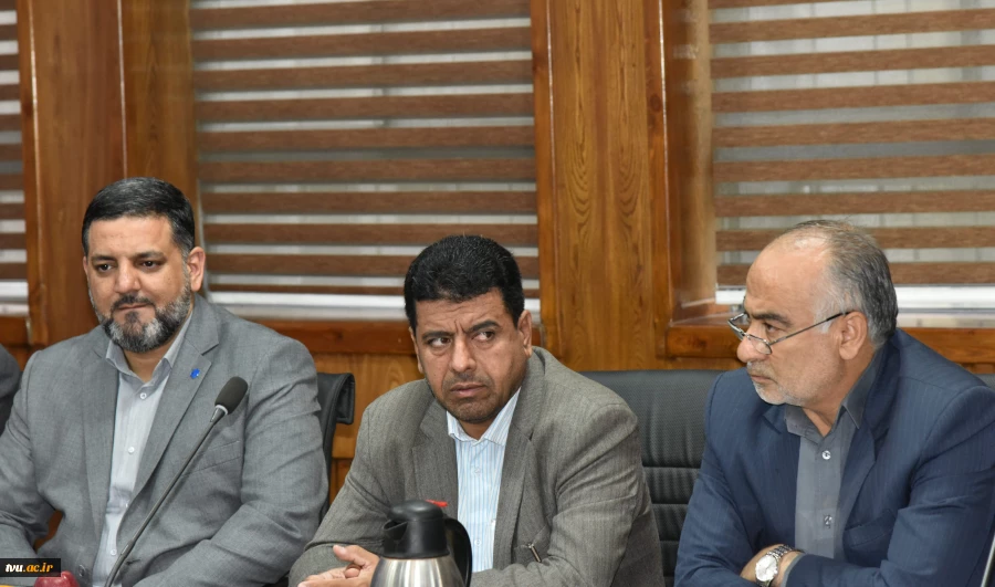 نشست مشترک اعضای کمیسیون آموزش و تحقیقات مجلس شورای اسلامی و هیئت رئیسه دانشگاه ملی مهارت

حمایت کمیسیون از دانشگاه ملی مهارت برای عضویت در شورای عالی آموزش و تربیت فنی، حرفه‌ای و مهارتی 15