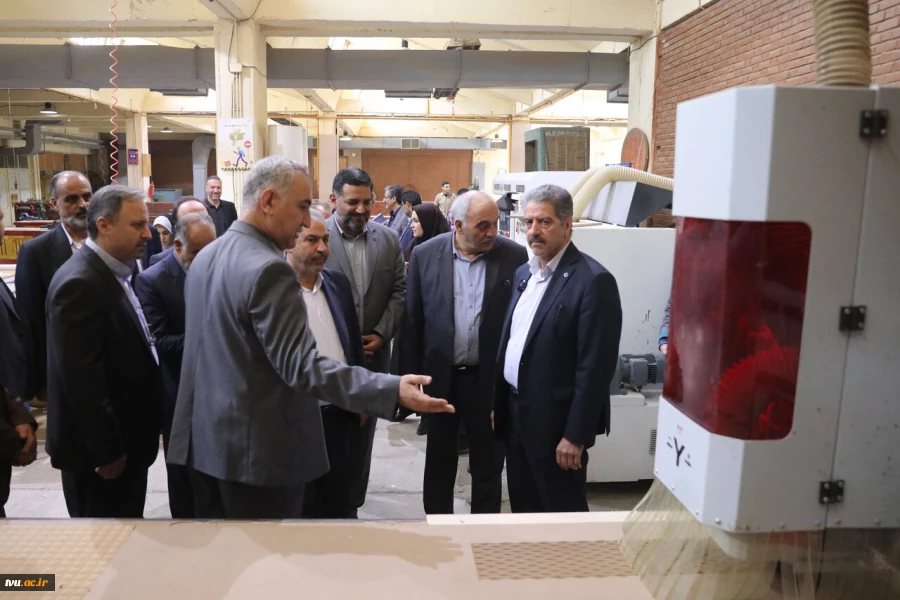 نشست مشترک اعضای کمیسیون آموزش و تحقیقات مجلس شورای اسلامی و هیئت رئیسه دانشگاه ملی مهارت/ حمایت کمیسیون از دانشگاه ملی مهارت برای عضویت در شورای عالی آموزش و تربیت فنی، حرفه‌ای و مهارتی 44