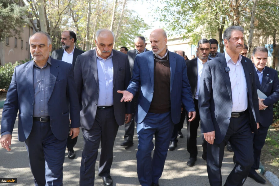 نشست مشترک اعضای کمیسیون آموزش و تحقیقات مجلس شورای اسلامی و هیئت رئیسه دانشگاه ملی مهارت/ حمایت کمیسیون از دانشگاه ملی مهارت برای عضویت در شورای عالی آموزش و تربیت فنی، حرفه‌ای و مهارتی 61