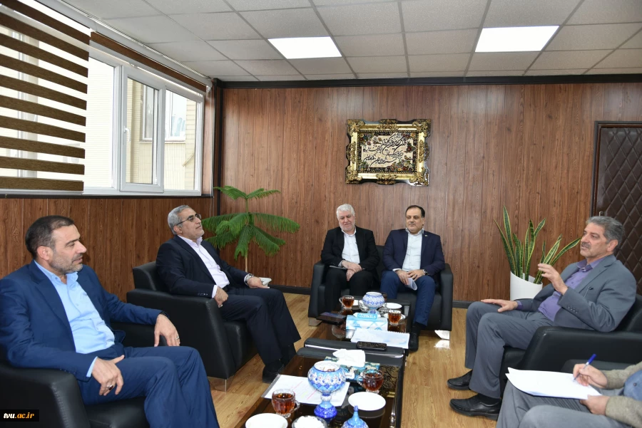 دیدار و گفت‌وگوی دکتر زمانی، رئیس دانشگاه ملی مهارت و دکتر فخر موسوی، مدیرکل حوزه ریاست، روابط عمومی و هماهنگی امور مجلس و استان‌ها با آقای دکتر سعید رحمت‌زاده پشتیری نماینده مردم شریف شهرستان صومعه سرا و عضو کمیسیون تلفیق مجلس شورای اسلامی 2