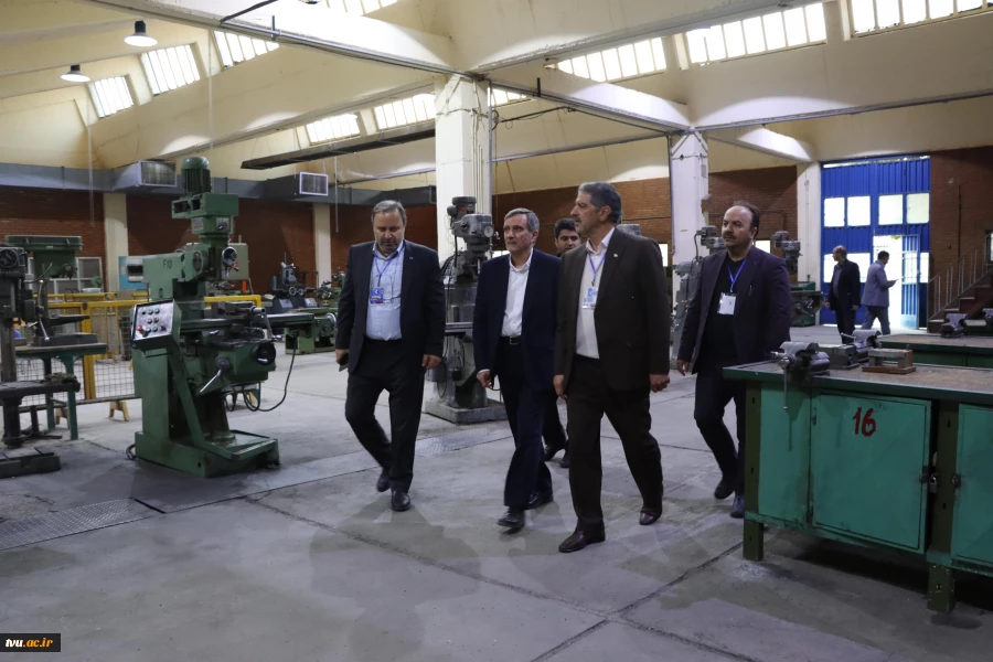 آیین افتتاحیه یازدهمین کنفرانس بین‌المللی کنترل، ابزار دقیق و اتوماسیون 33